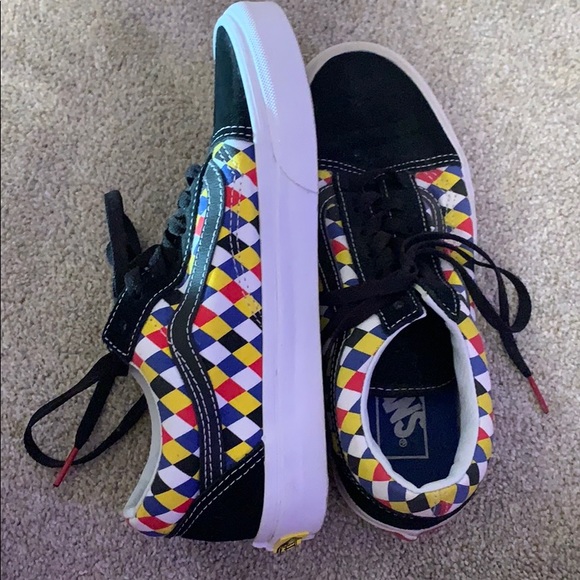 vans - Picture 3 of 8